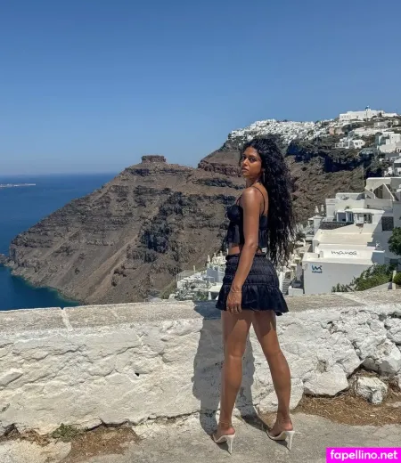 Petitemauritian OnlyFans Thumbnail #eSKWXeuzC6