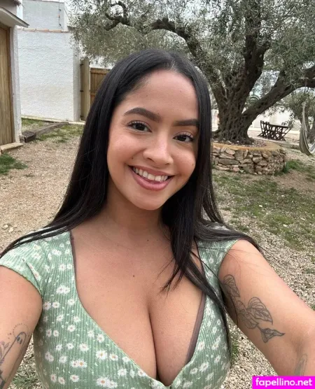 Petitemmatv OnlyFans Thumbnail #QAh97DqYl2