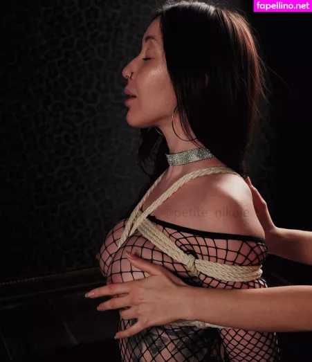 Petitenikole OnlyFans Thumbnail #a8QvT8Eiug