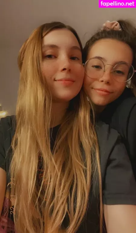 Petitenikole OnlyFans Thumbnail #tb7qUDjy45