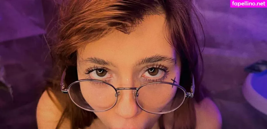 Petitenikolefree OnlyFans Thumbnail #WYMAWRsIva