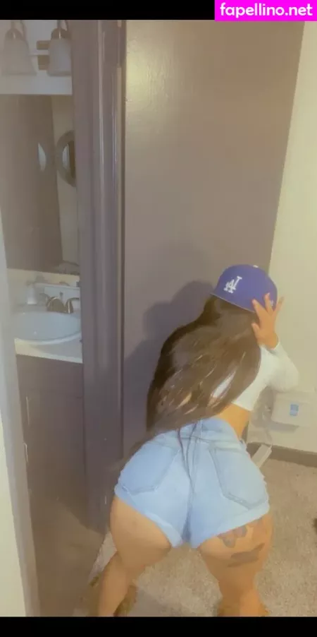 Petitenpretty00 OnlyFans Thumbnail #AVrVlJZLC9