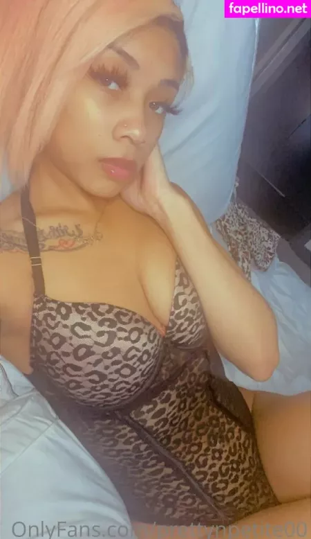 Petitenpretty00 OnlyFans Thumbnail #GMSYcUxY8E