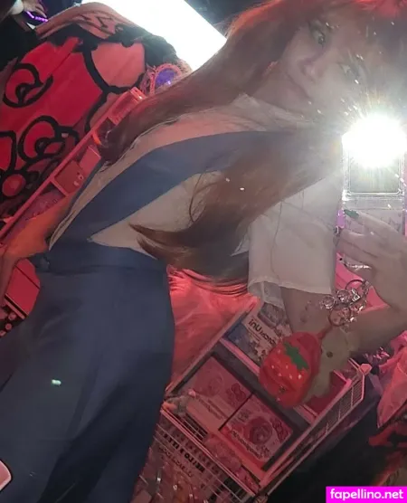 Petiteroxie OnlyFans Thumbnail #6h2LqcYyJt