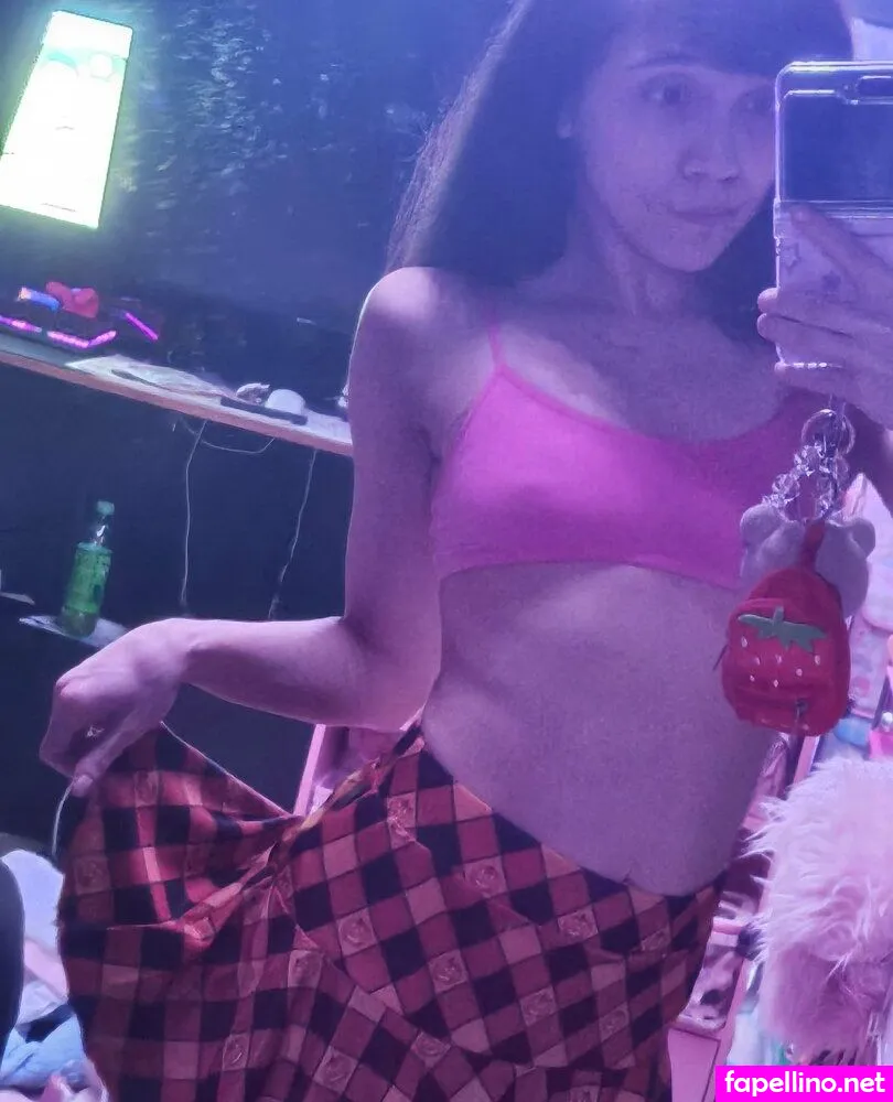 Roxie, malice, malicegf, mooxfang, petiteroxie Nude Leaked OnlyFans Photo #KK10BiMXp0