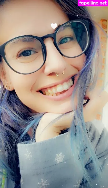 Petitetreat OnlyFans Thumbnail #5Q2lE6LotZ