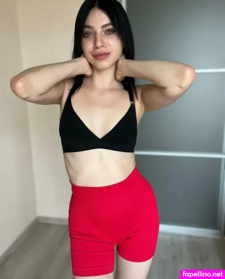 Petiteyana OnlyFans Thumbnail #NqTKqeFCg4