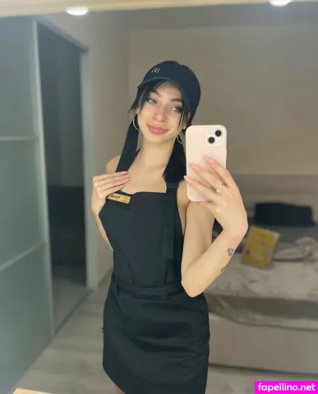 Petiteyana OnlyFans Thumbnail #qgyqGuscKG