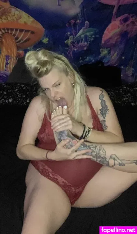 Petra Is Dirty OnlyFans Thumbnail #4FUYZ4nvWG
