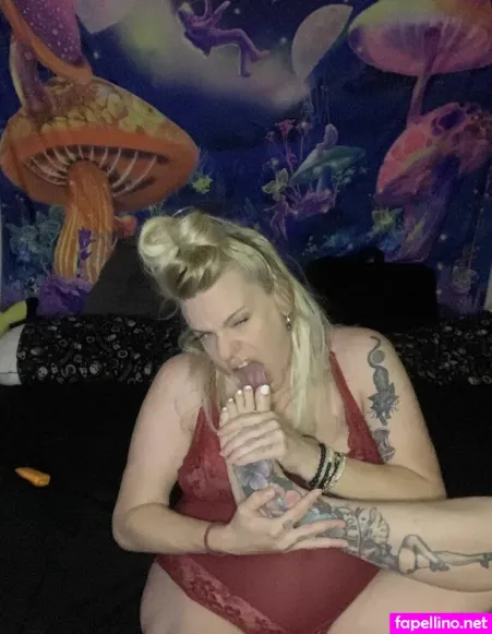 Petra Is Dirty OnlyFans Thumbnail #5Bc27oxNlY
