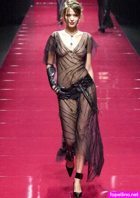 Petra Nemcova OnlyFans Thumbnail #A9p32b3zFB