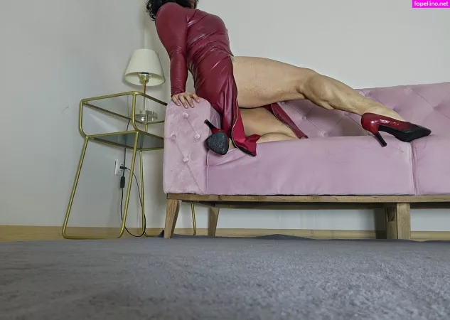 Petrafox OnlyFans Thumbnail #RSJdRZqJWT