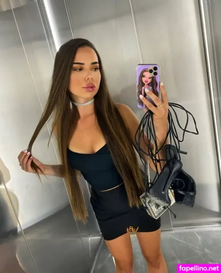 Petrakaroshovafree OnlyFans Thumbnail #Poynt9AyOB