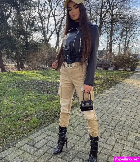 Petrakaroshovafree OnlyFans Thumbnail #sgZC27rNnZ