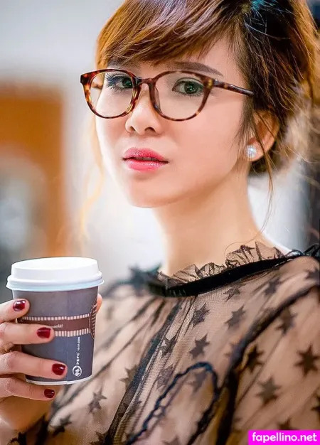 Petsha OnlyFans Thumbnail #2gh2Wv4EOp