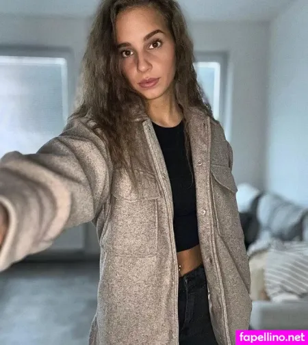 Petulkaaa OnlyFans Thumbnail #o9kNNy7ufD