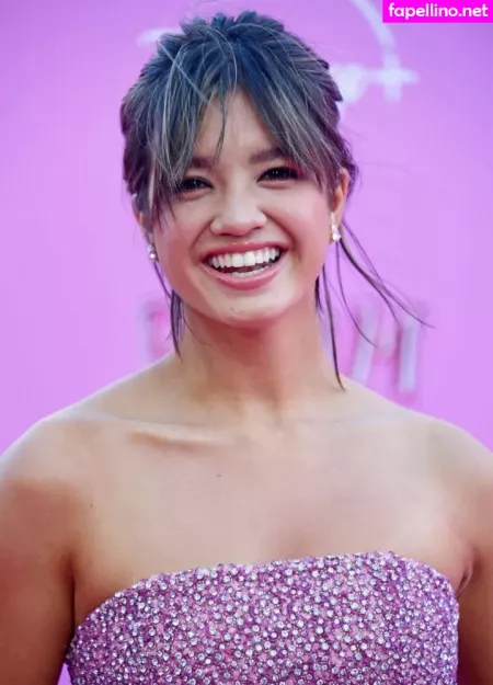 Peyton Elizabeth Lee OnlyFans Thumbnail #qBsEytEOPd