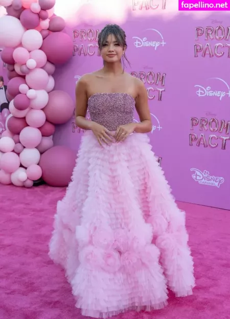 Peyton Elizabeth Lee OnlyFans Thumbnail #rED1FC1KEz