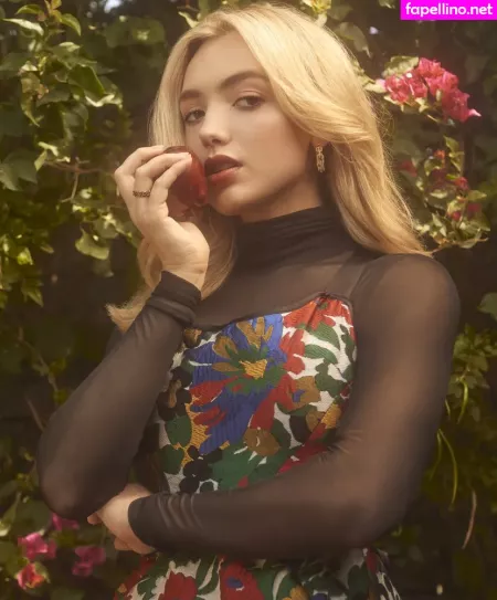 Peyton List OnlyFans Thumbnail #FtG53SFn38