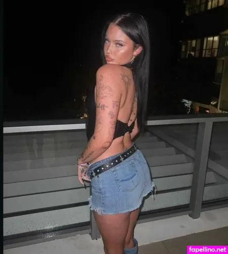 Peyton Sama 1 OnlyFans Thumbnail #oREIuBfQXj