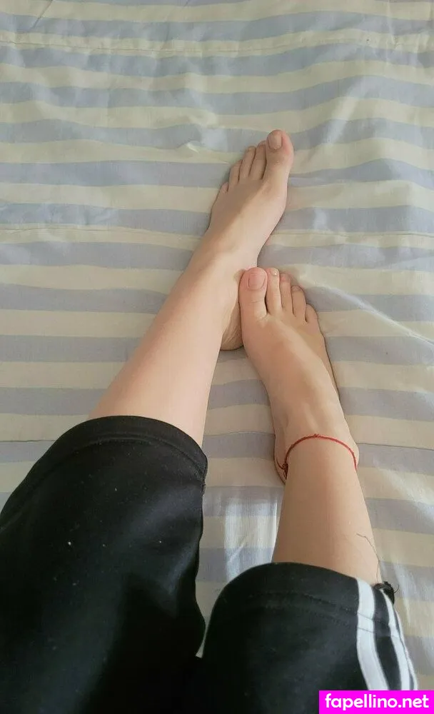 pezinhos_de_anjoo, pezinhosdeanjoo Nude Leaked OnlyFans Photo #QWzqMHwfUp