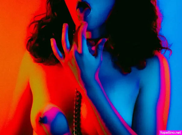 Phaine Gibouyeaux OnlyFans Thumbnail #1KrPnlEHKH