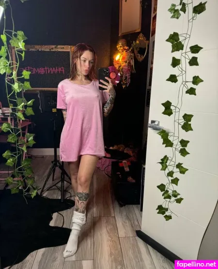 Phantomettefreakshow OnlyFans Thumbnail #60eXMCHRye