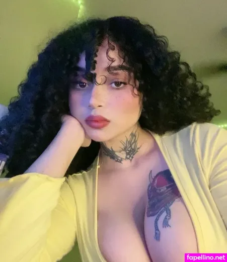 Phanyebell OnlyFans Thumbnail #WiAP3TUM95