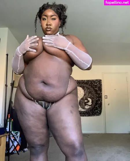 Phat Ass Phoebe OnlyFans Thumbnail #cUrdEK0UOd