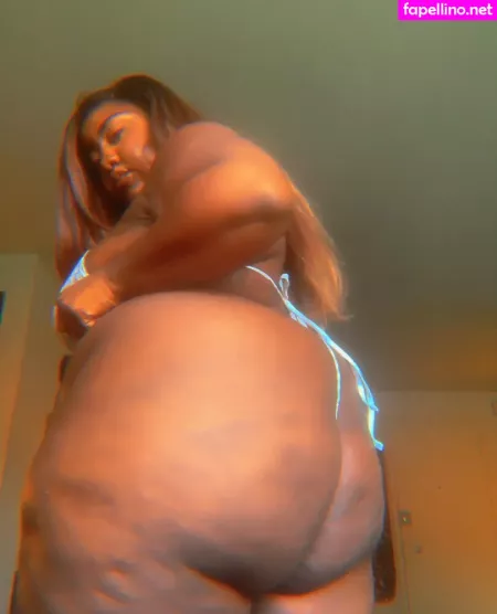 Phat Ass Phoebe OnlyFans Thumbnail #p4X6wgJmpD