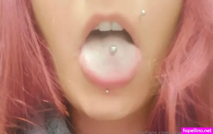 Phatassbitch93 OnlyFans Thumbnail #pd2rKab29l