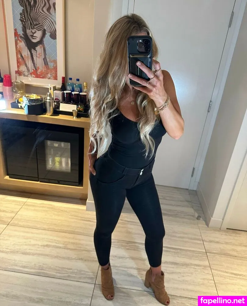 amabombshell, phatazbombshell Nude Leaked OnlyFans Photo #AlvGMATvqd