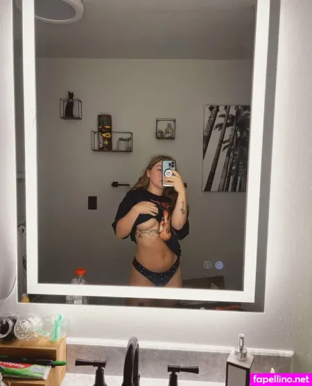 Phatbo0ty OnlyFans Thumbnail #9ibxm2IdMZ