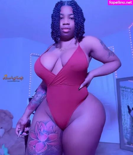 Phattgirlcoco OnlyFans Thumbnail #6lRShHRFOv