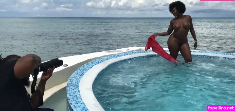 Phenyx Rose OnlyFans Thumbnail #7dRuFcOUSo