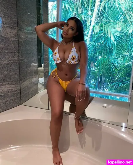 Phia Fantasyx OnlyFans Thumbnail #DPakvrDMCF