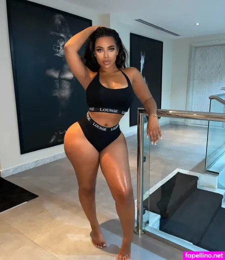 Phia Fantasyx OnlyFans Thumbnail #DeOc88Ry7m