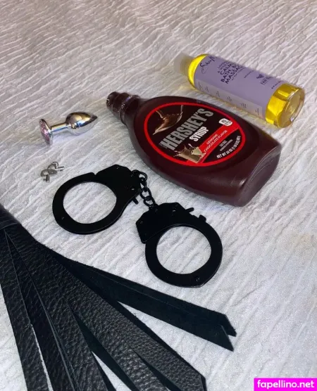 Phia Fantasyx OnlyFans Thumbnail #H7II0sKUEq