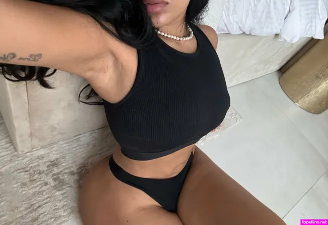 Phia Fantasyx OnlyFans Thumbnail #R7FQ9tvVTH