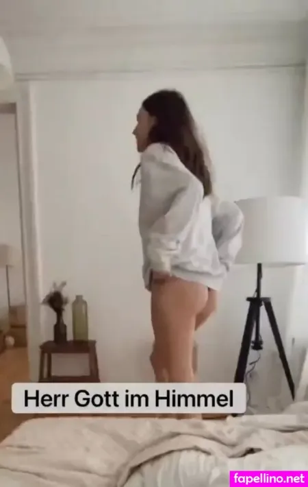 Phia Quantius OnlyFans Thumbnail #Wbl8AUL7sg