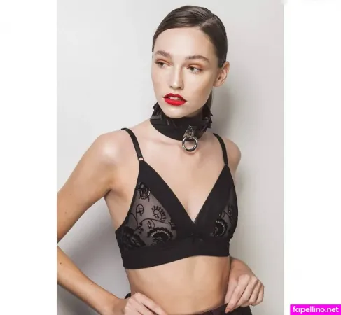 Phia Quantius OnlyFans Thumbnail #ZYB1wKJU69