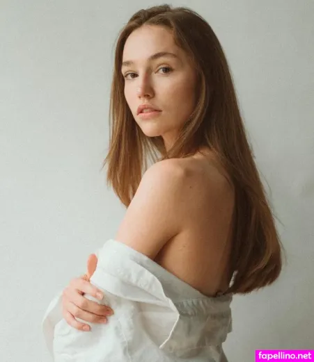 Phia Quantius OnlyFans Thumbnail #oIIe0hhEBS