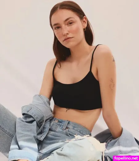 Phia Quantius OnlyFans Thumbnail #x0YYHrG1vE