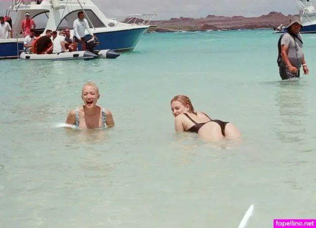 Phia Saban Main Profile Photo