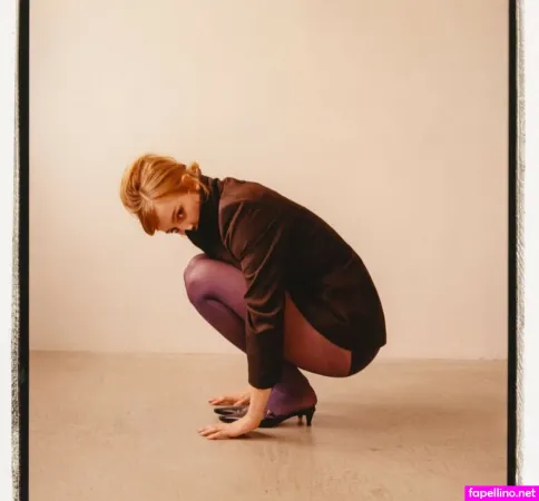 Phia Saban OnlyFans Thumbnail #zsZea5z4ag