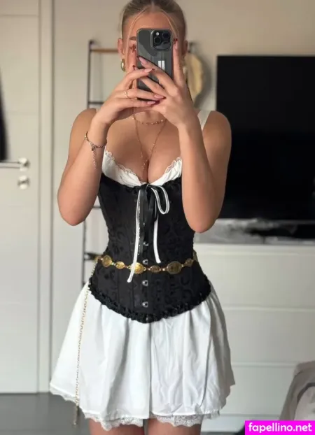 Philippa Kath OnlyFans Thumbnail #zXu9CleSq3