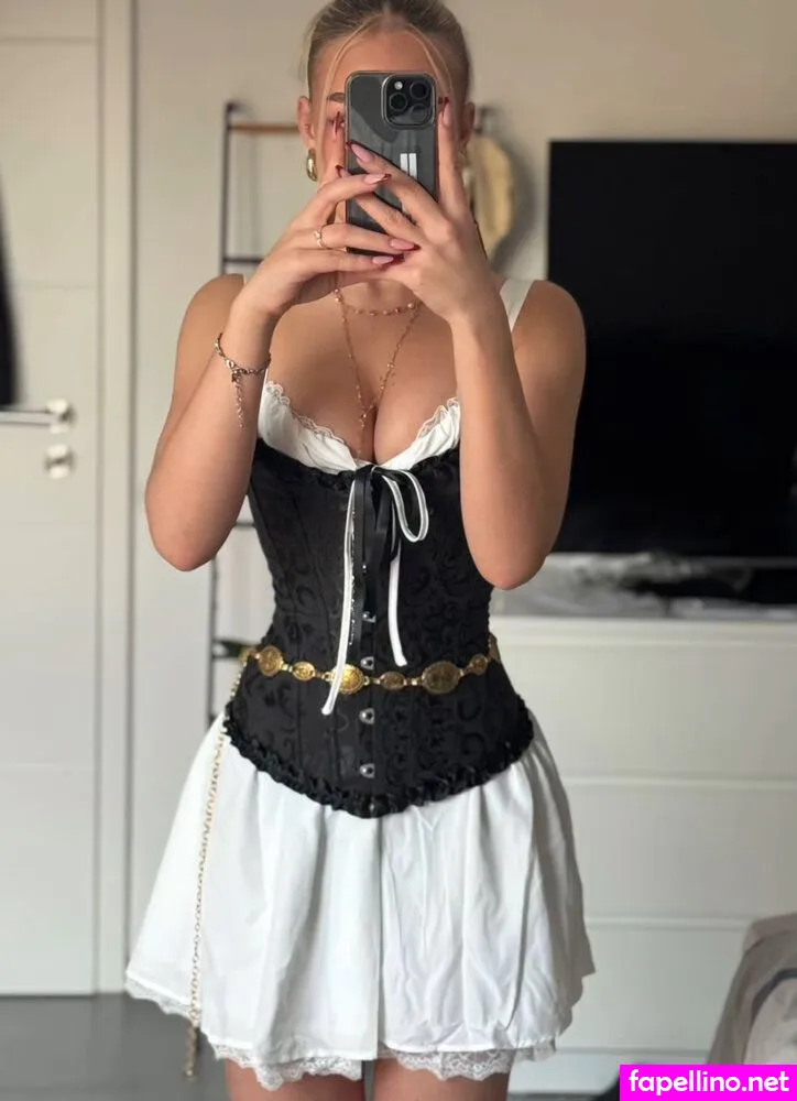 Philippa.Kath Nude Leaked OnlyFans Photo #zXu9CleSq3