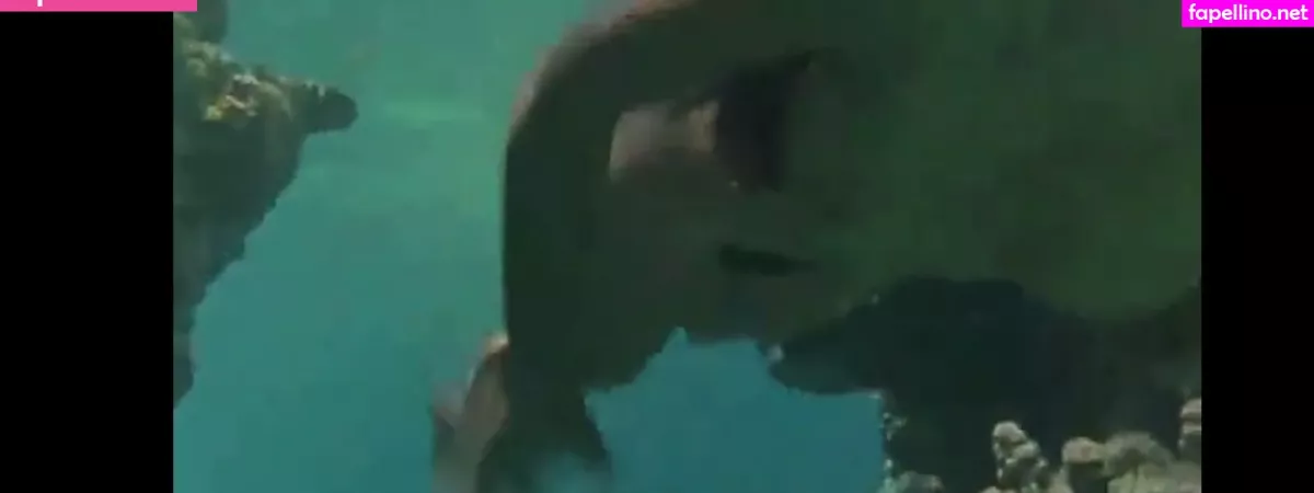 Phoebe Cates OnlyFans Thumbnail #m1fpniDbWC