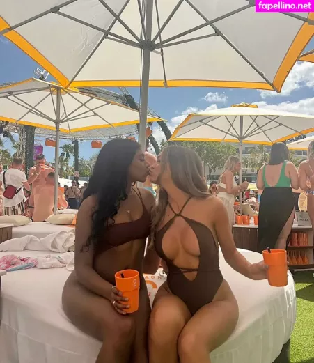 Phoebe Collin OnlyFans Thumbnail #58yCu4G18L