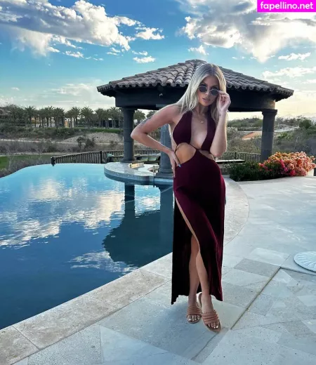 Phoebe Davis OnlyFans Thumbnail #I8P2alnNHd